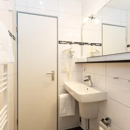 Lord Nelson 217 クックスハーフェン